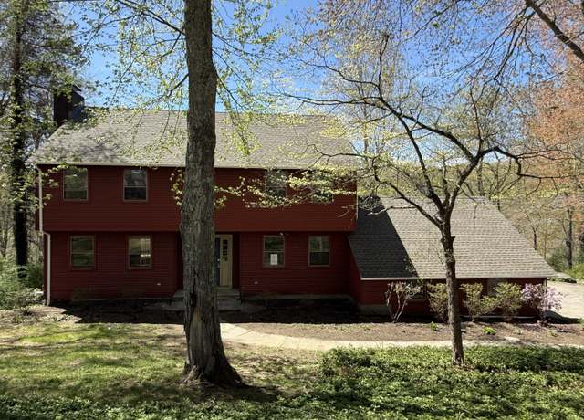 Property at 67 Flanders Rd, Woodbury, CT 06798, 4 beds, 3 baths