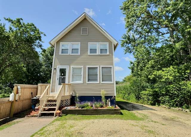 Property at 102 Surf Ave, Milford, CT 06460, 2 beds, 1 bath