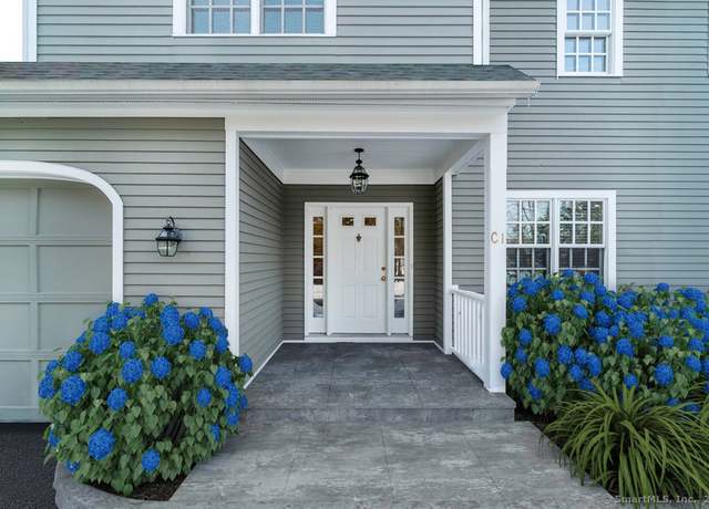 Property at 28 Home Pl Apt C1, Greenwich, CT 06830, 2 beds, 2.5 baths