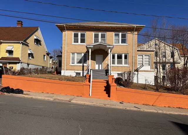 Property at 508 Congress Ave, Waterbury, CT 06708, 3 beds, 1.5 baths
