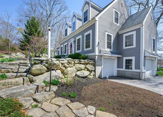 Property at 490 Groton Long Point Rd, Groton, CT 06340, 3 beds, 3 baths