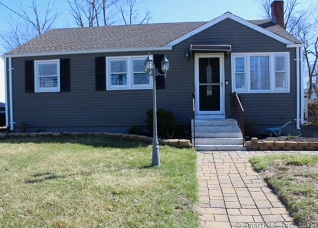 Property at 107 Harvard St, Hartford, CT 06106, 3 beds, 1.5 baths
