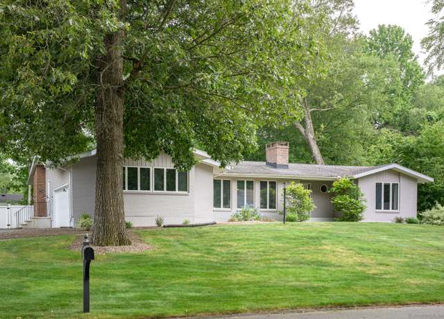 Property at 66 Del Prado Dr, Bristol, CT 06010, 3 beds, 2 baths