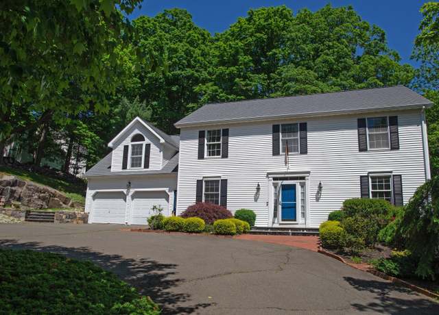 Property at 13 Mill Plain RD CUTOFF, Danbury, CT 06811, 4 beds, 3.5 baths
