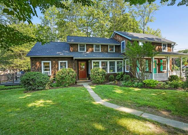 Property at 51 Nashville RD EXT, Bethel, CT 06801, 3 beds, 2.5 baths