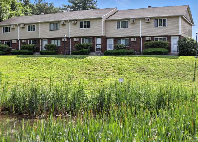 Property at 28 Churchill Way #28, Newington, CT 06111, 2 beds, 1.5 baths