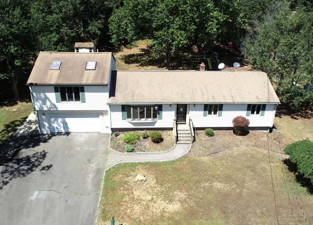 Property at 33 Manor Dr, Trumbull, CT 06611, 3 beds, 3 baths