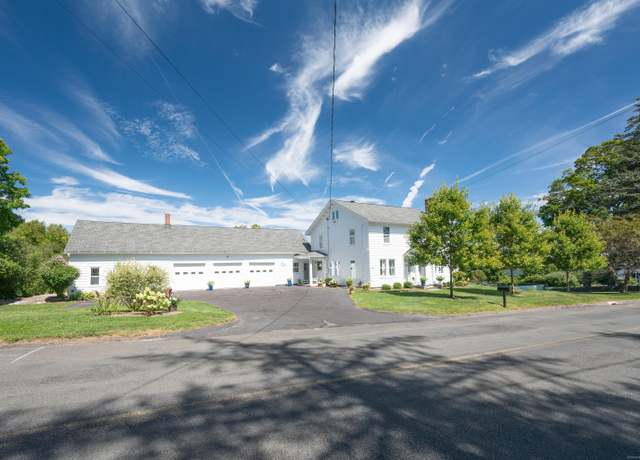 Property at 264 Allen Rd, Torrington, CT 06790, 3 beds, 2 baths