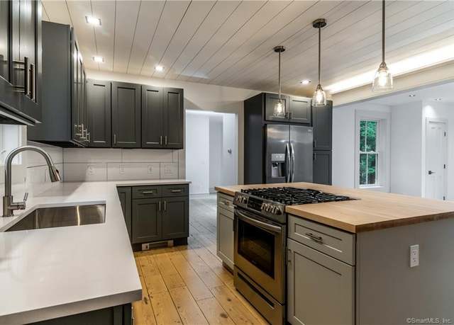 Property at 62 Railroad St, Canaan, CT 06031, 3 beds, 2.5 baths