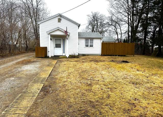 Property at 7 & 7R N Washington Ave, East Lyme, CT 06357, 2 beds, 2 baths