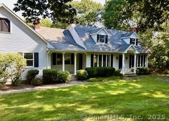Property at 35 Chris Dr, Montville, CT 06382, 3 beds, 2.5 baths