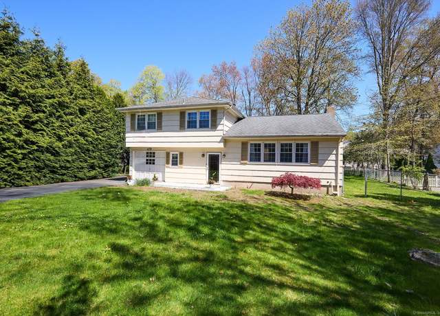 Property at 44 Woodway Rd, Stamford, CT 06907, 4 beds, 2.5 baths
