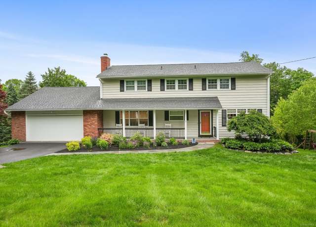 Property at 27 E Gate Rd, Danbury, CT 06811, 4 beds, 3.5 baths