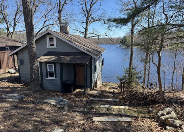 Property at 63 W Shore Dr, Haddam, CT 06441, 1 bed, 0.5 baths