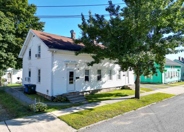 Property at 10 N A St, Norwich, CT 06380, 6 beds, 3 baths
