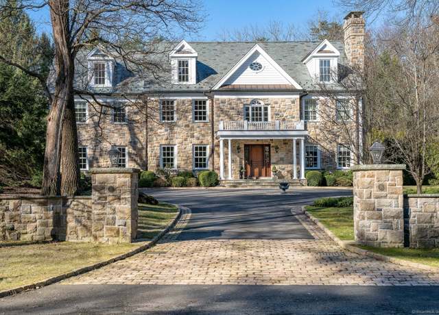 Property at 36 Edgewood Dr, Greenwich, CT 06831, 4 beds, 4 baths