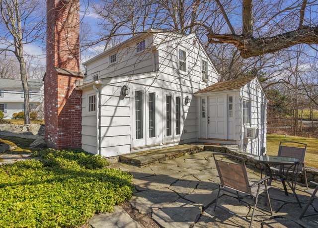 Property at 3 Belden Hill Ln, Wilton, CT 06897, 2 beds, 1 bath
