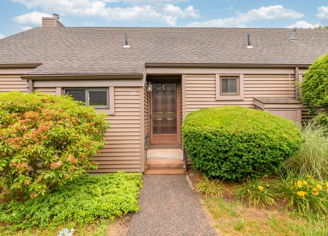 Property at 113 Hollister Way N #113, Glastonbury, CT 06033, 1 bed, 1 bath