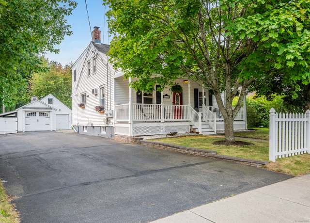 Property at 35 New Ln, Cromwell, CT 06416, 3 beds, 2.5 baths