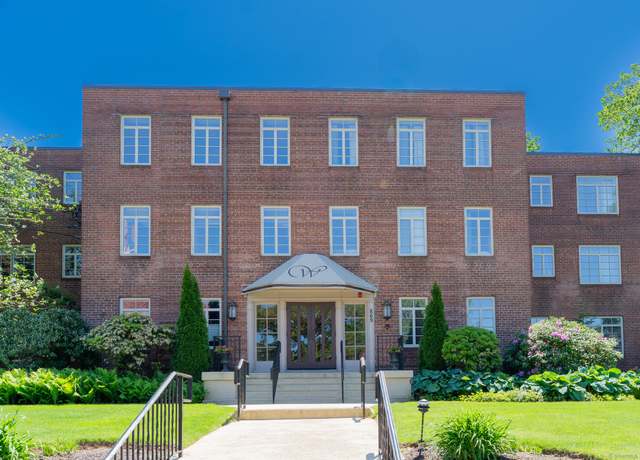 Property at 869 Farmington Ave Apt 304, West Hartford, CT 06119, 1 bed, 1 bath