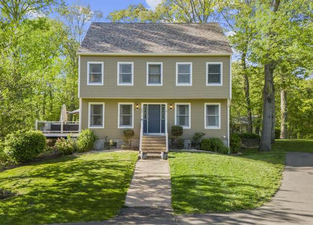Property at 200 Sachem Head Rd, Guilford, CT 06437, 3 beds, 2 baths