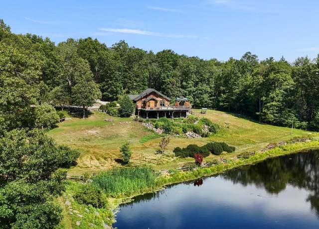 Property at 584 Prospect St, Woodstock, CT 06281, 3 beds, 2.5 baths