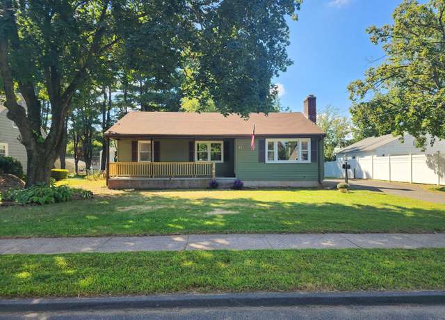 Property at 95 Hills St, East Hartford, CT 06118, 3 beds, 1 bath