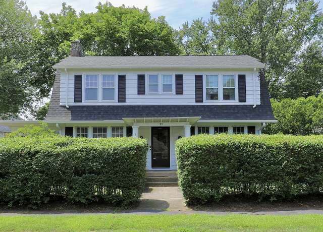 Property at 91 Governors Ave, Milford, CT 06460, 3 beds, 1.5 baths