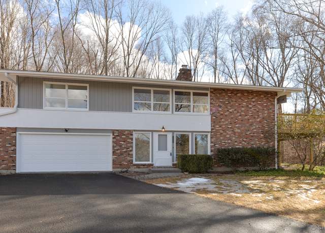 Property at 1635 Kettletown Rd, Southbury, CT 06488, 3 beds, 2.5 baths