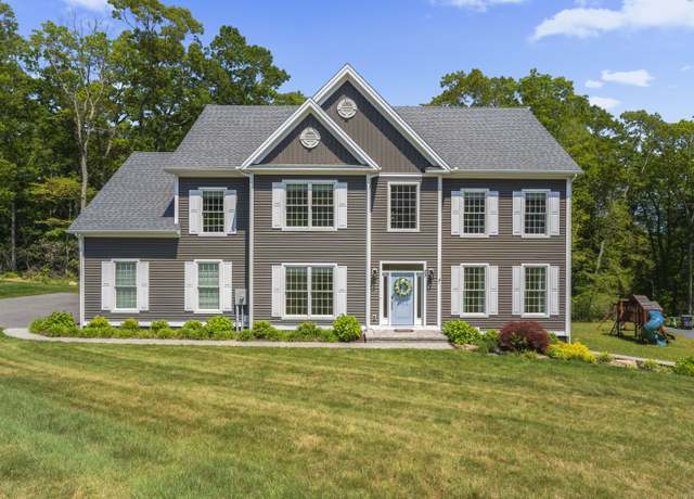 Property at 33 Arbor Xing, East Lyme, CT 06333, 3 beds, 2.5 baths