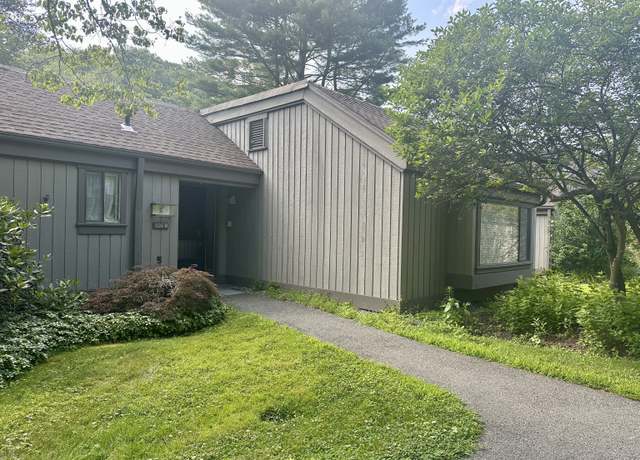 Property at 336 Heritage Vlg Unit B, Southbury, CT 06488, 3 beds, 2 baths