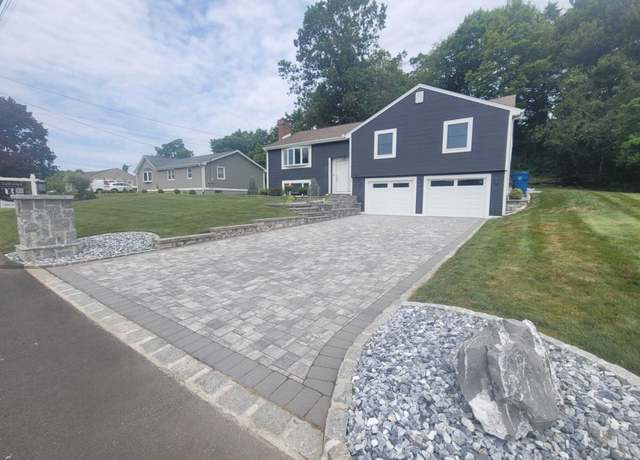 Property at 94 Harvest Hill Rd, Berlin, CT 06037, 3 beds, 2.5 baths
