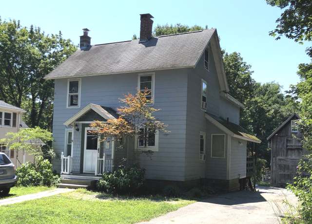 Property at 10 Blake St, Essex, CT 06442, 3 beds, 2.5 baths