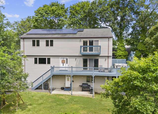 Property at 117 Mansfield Grove Rd, East Haven, CT 06512, 5 beds, 3 baths