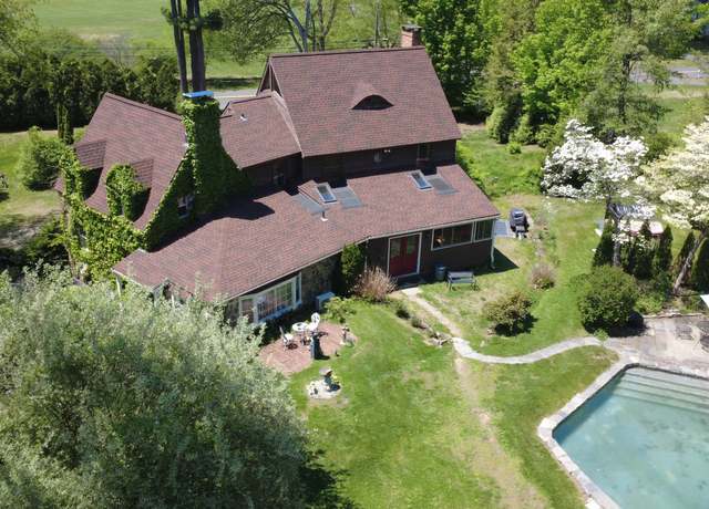 Property at 62 Hungary Rd, Granby, CT 06035, 4 beds, 2.5 baths