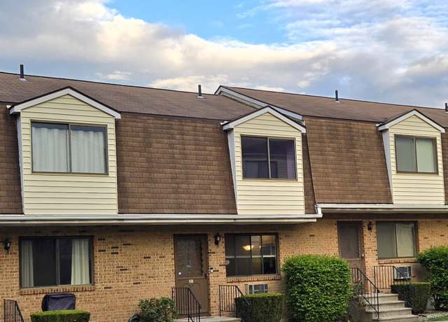 Property at 600 Clark Ave Apt 21, Bristol, CT 06010, 2 beds, 1.5 baths