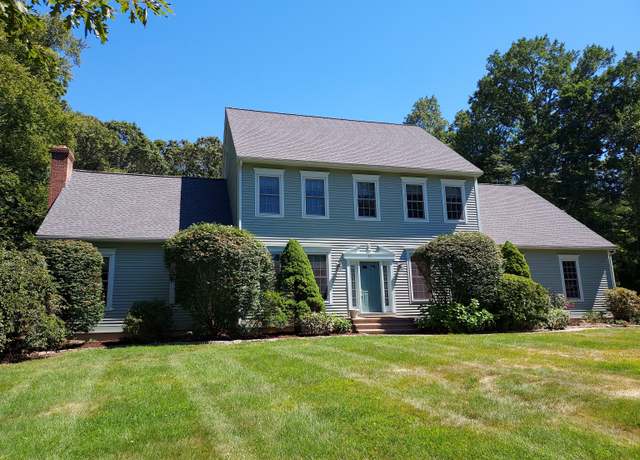 Property at 35 Sherwood Ln, Marlborough, CT 06447, 4 beds, 2.5 baths