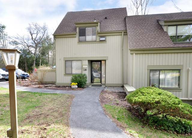 Property at 596 Heritage Vlg Unit A, Southbury, CT 06488, 2 beds, 1.5 baths