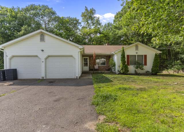 Property at 46 Mulberry St, Naugatuck, CT 06770, 3 beds, 2 baths