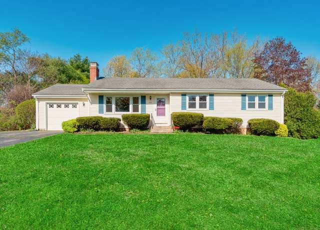Property at 160 Partridge Dr, Rocky Hill, CT 06067, 3 beds, 1.5 baths