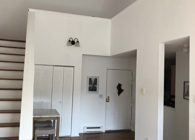 Property at 3699 Broadbridge Ave #330, Stratford, CT 06614, 2 beds, 1 bath