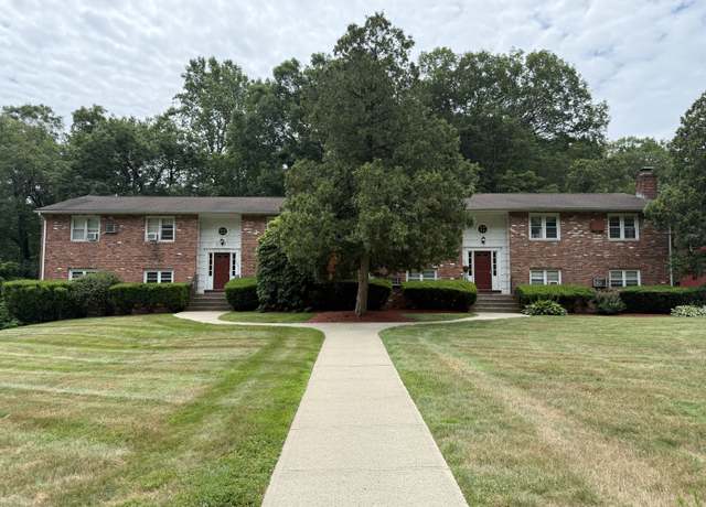 Property at 1105 Waterbury Rd Apt 1B, Cheshire, CT 06410, 1 bed, 1 bath