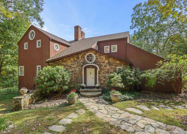 Property at 56 Cross Hwy, Redding, CT 06896, 4 beds, 4 baths
