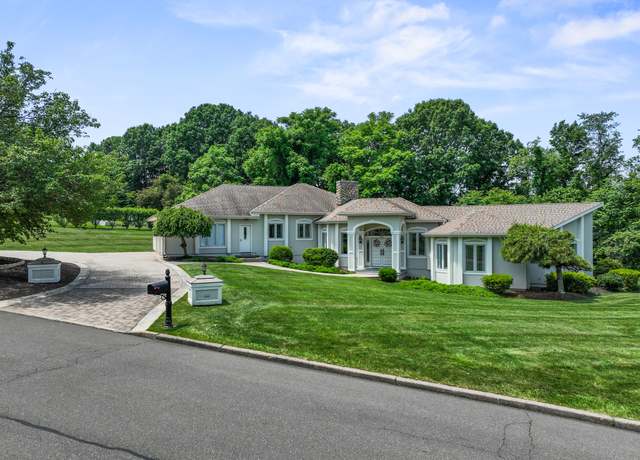 Property at 625 Tamarack Rd, Cheshire, CT 06410, 3 beds, 2 baths