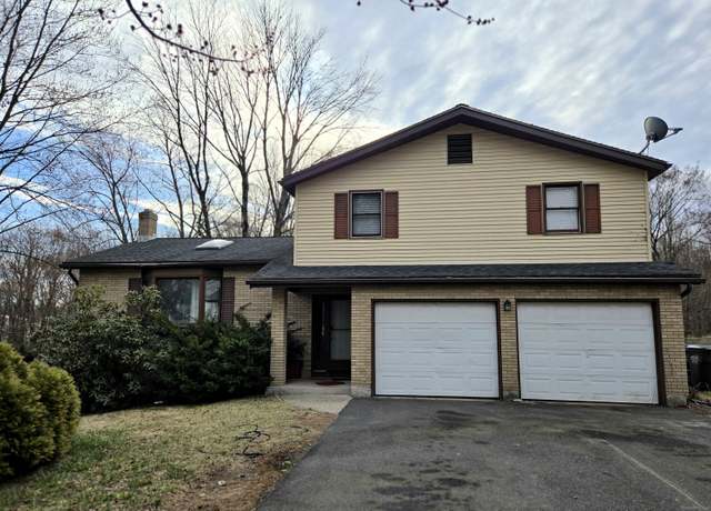 Property at 105 Gail Ln, South Windsor, CT 06074, 3 beds, 2.5 baths