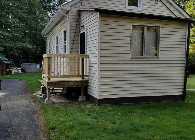 Property at Undisclosed address, East Hartford, CT 06108, 3 beds, 1 bath