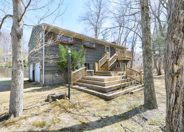 Property at 5 Carlisle Ct, Westport, CT 06880, 3 beds, 1 bath
