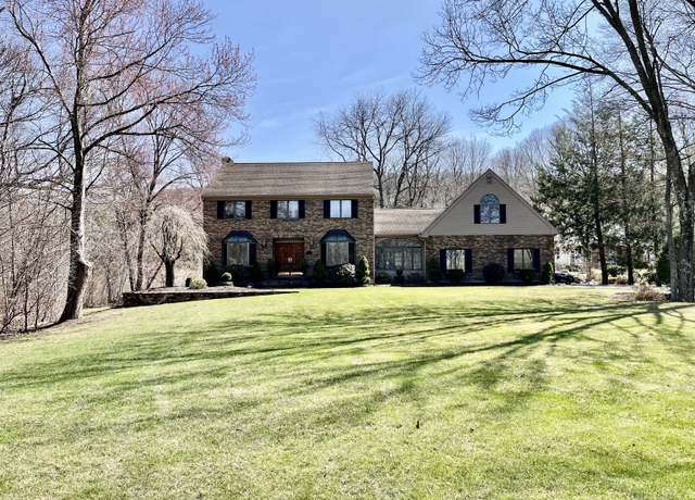 Property at 7 Doe Meadow Ct, Southington, CT 06489, 4 beds, 2.5 baths