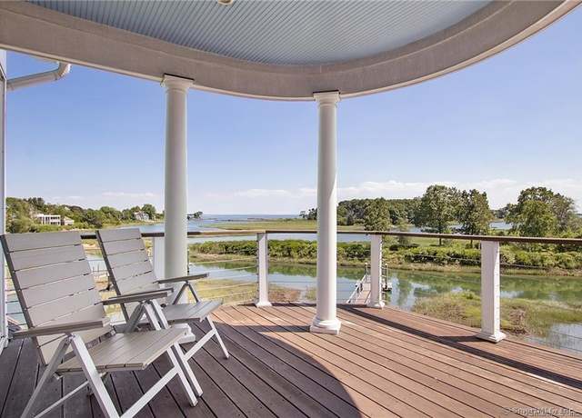 Property at 29 Covelee Dr, Norwalk, CT 06855, 5 beds, 4.5 baths
