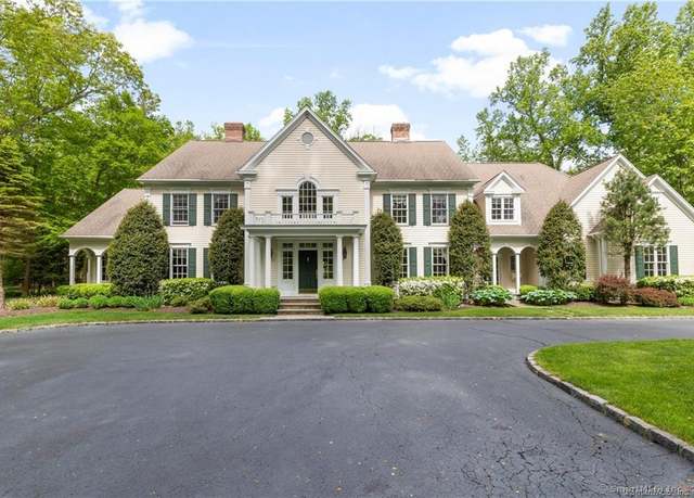 Property at 9 Zak Hill Dr, Woodbridge, CT 06525, 5 beds, 5.5 baths